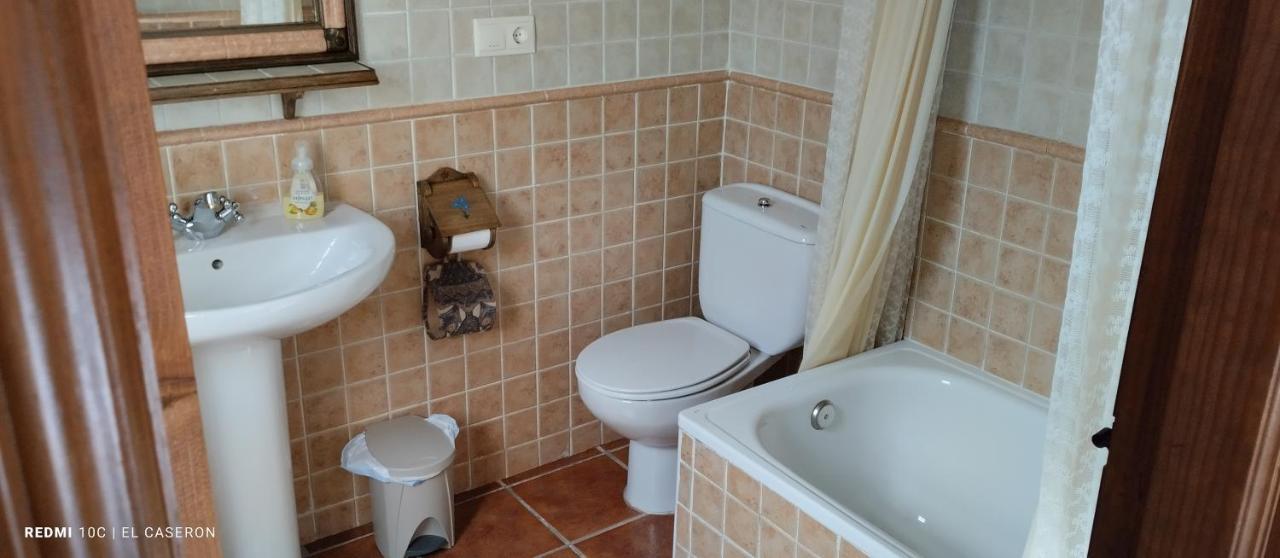 Albergue El Caseron De Fuentes Carrionas Cardano de Abajo Dış mekan fotoğraf